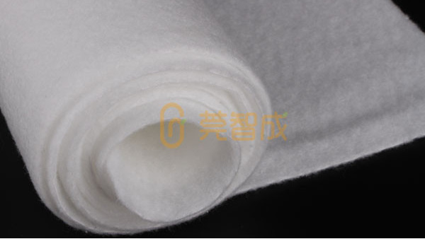 針刺棉生產滌綸材料和丙綸材料有什么不同