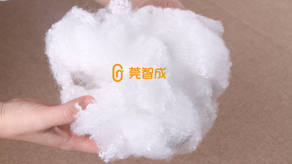 一根纖維憑創新強力“起跳” 觸發國產化倍速發展