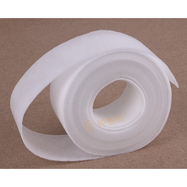 N95口罩熱風棉公司加班生產材料