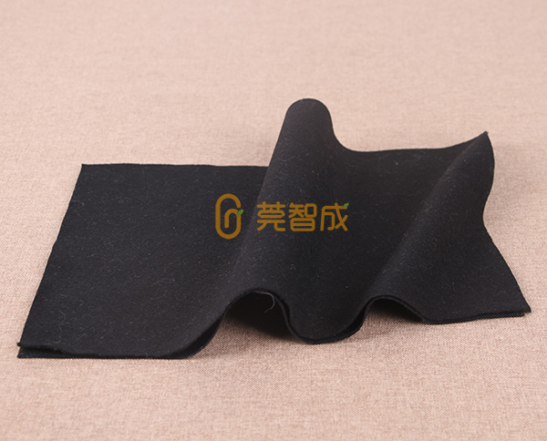 黑色汽車針刺無(wú)紡布