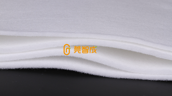 耐高溫針刺棉是用什么材質(zhì)制成的？